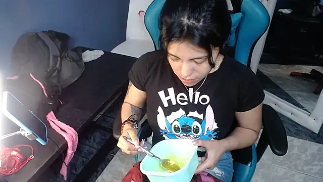 Snapshot of MartinaFonse chatting on 13, 3, 2025 MartinaFonse online show from 13, 3, 2025