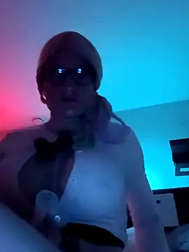 sissytrapdolly24 online show from 12, 11, 2025