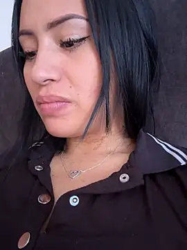 Snapshot of Sara_luna_ chatting on 29, 12, 2024 Sara luna online show from 29, 12, 2024