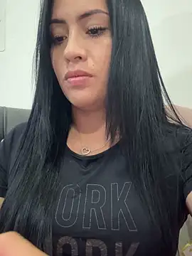 Snapshot of Sara_luna_ chatting on 21, 12, 2025 Sara luna online show from 21, 12, 2025