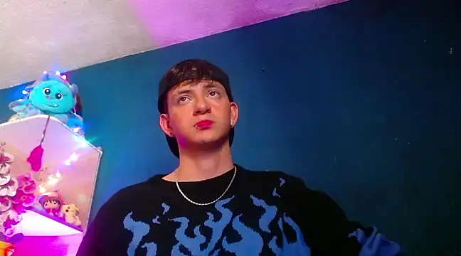 GabyThoms online show from 12, 12, 2024