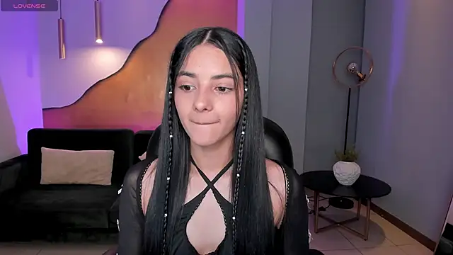 Snapshot of HannahJamesX chatting on 21, 1, 2025 HannahJamesX online show from 21, 1, 2025