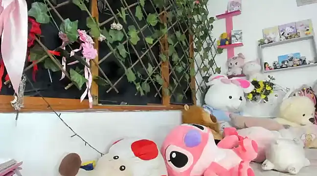 LunaDeCristall online show from 3, 3, 2025