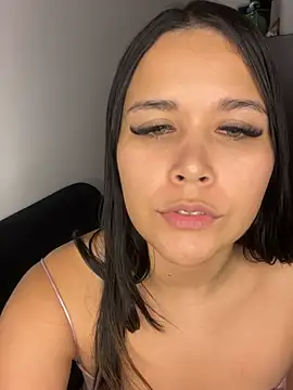 Hanna Stanx online show from 27, 12, 2024