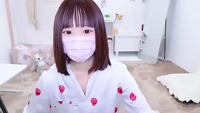 Snapshot of x-naru-x chatting on 1, 10, 2025 x-naru-x online show from 1, 10, 2025