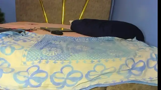 Pretty Shall online show from 20, 10, 2025