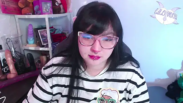 LiloMoon69 online show from 30, 12, 2024