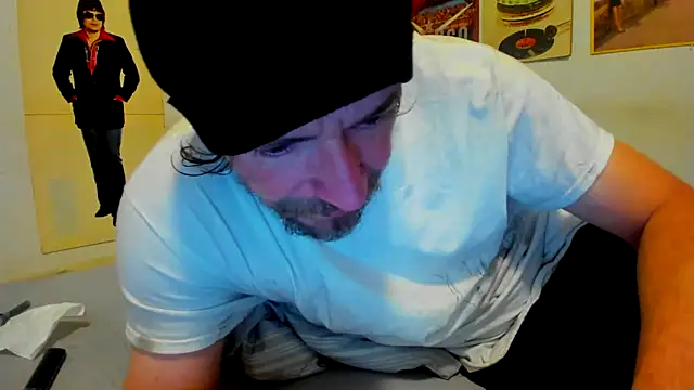 cloudyystar666 online show from 16, 12, 2025