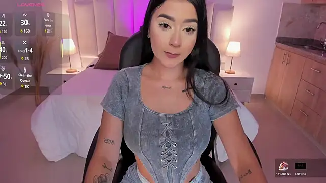 amelie jhons online show from 7, 11, 2025