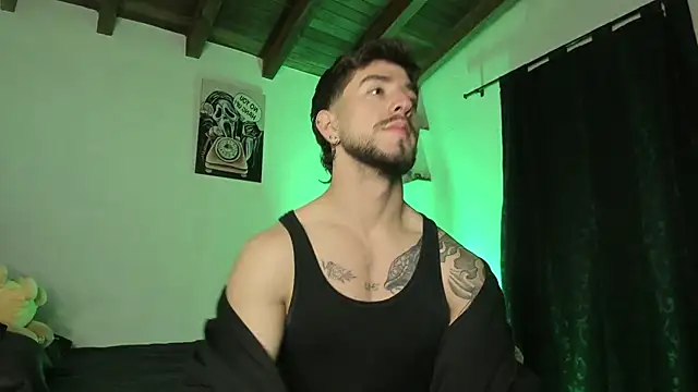 Valentino Xander online show from 21, 3, 2025