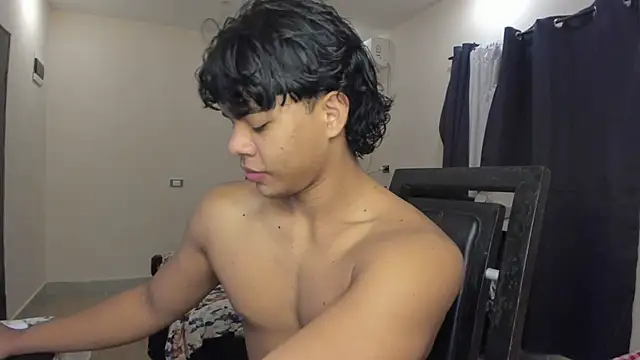 Snapshot of johan_beley_ chatting on 19, 2, 2025 johan beley online show from 19, 2, 2025