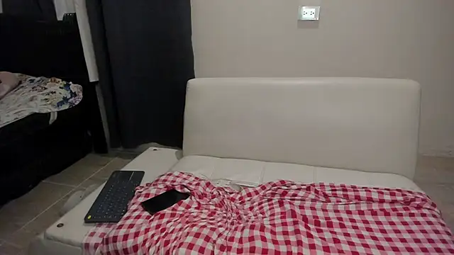 Snapshot of johan_beley_ chatting on 2, 3, 2025 johan beley online show from 2, 3, 2025