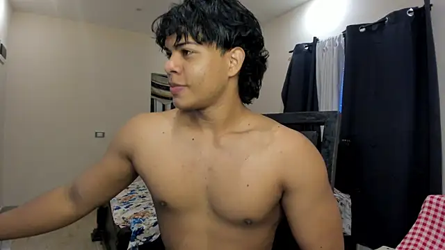 Snapshot of johan_beley_ chatting on 18, 3, 2025 johan beley online show from 18, 3, 2025