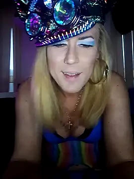 Snapshot of Connie_Pepper chatting on 1, 1, 2025 Connie Pepper online show from 1, 1, 2025
