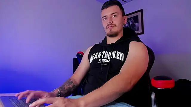 james connor2 online show from 7, 1, 2025