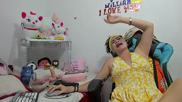GatitaSexy Hotwet4u online show from 24, 12, 2024