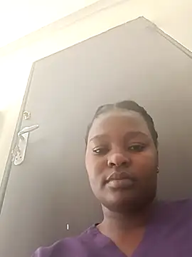 Snapshot of Yours_faithfully1 chatting on 16, 11, 2025 Yours faithfully1 online show from 16, 11, 2025