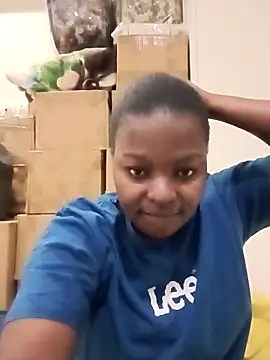 Snapshot of Yours_faithfully1 chatting on 5, 12, 2025 Yours faithfully1 online show from 5, 12, 2025