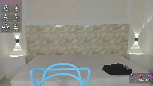 AliceRoss0 online show from 23, 9, 2025