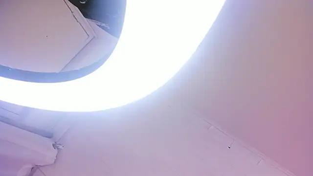 TiffanyWright online show from 15, 11, 2025