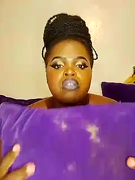 Snapshot of smileyass chatting on 1, 3, 2025 smileyass online show from 1, 3, 2025