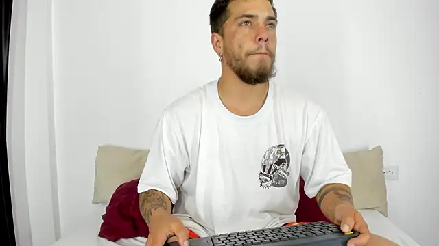 Beard xox online show from 11, 12, 2024