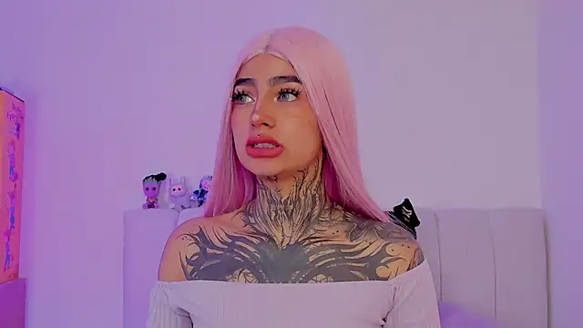 shadowcatt  online show from 2, 11, 2025