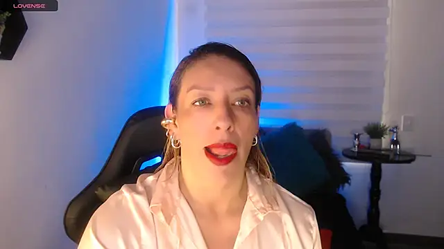 steisyhills online show from 6, 12, 2024