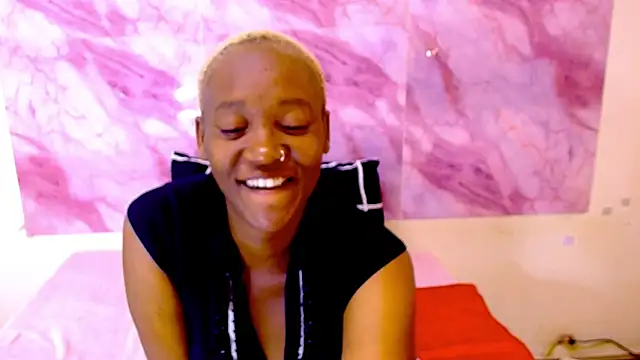 Snapshot of EbonyOlive69 chatting on 19, 10, 2025 EbonyOlive69 online show from 19, 10, 2025