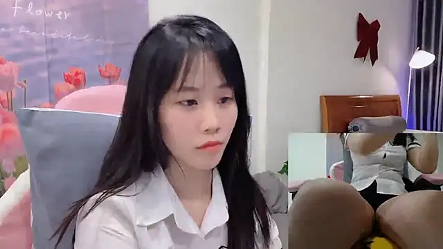 Snapshot of -rosiie- chatting on 19, 3, 2025 -rosiie- online show from 19, 3, 2025