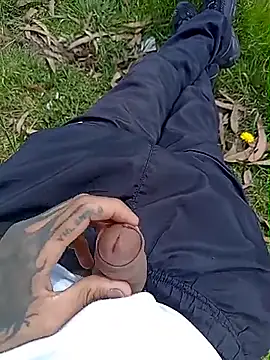 Snapshot of Cuervo_maniaco chatting on 11, 11, 2025 Cuervo maniaco online show from 11, 11, 2025