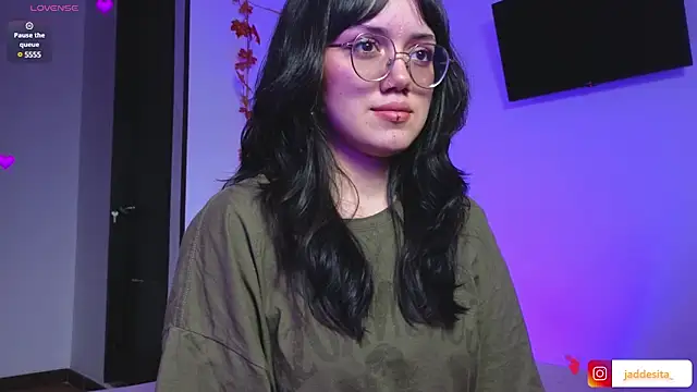 Snapshot of suzumi__ chatting on 1, 2, 2025 suzumi online show from 1, 2, 2025