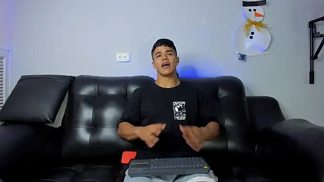 Rob saenz  online show from 24, 12, 2024