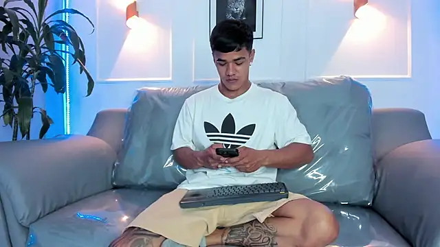 Rob saenz  online show from 27, 11, 2025