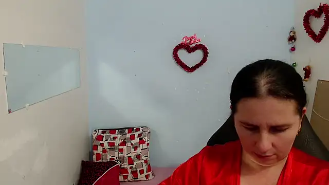 victoria jones online show from 3, 12, 2025