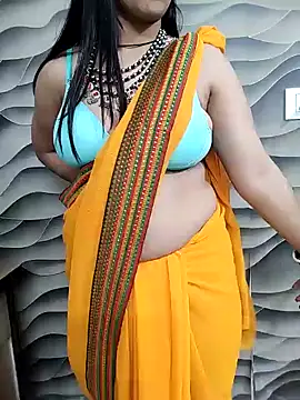 Snapshot of Diya_Chopra chatting on 24, 12, 2024 Diya Chopra online show from 24, 12, 2024