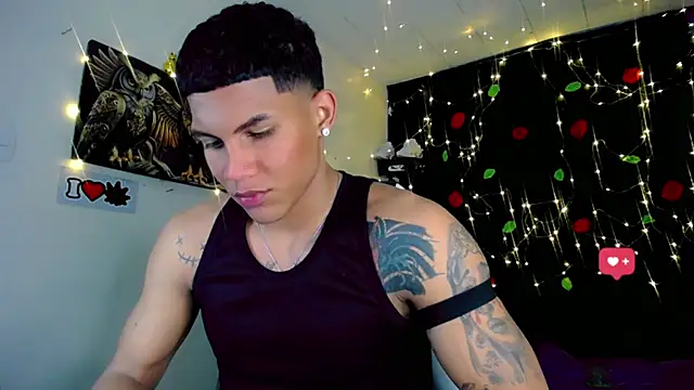 Damian latinxxx online show from 8, 1, 2025