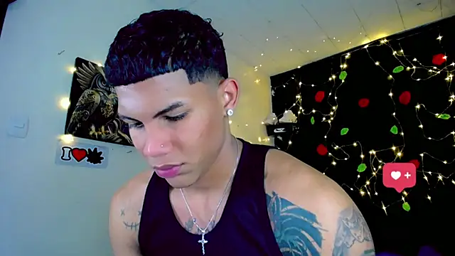 Damian latinxxx online show from 8, 1, 2025