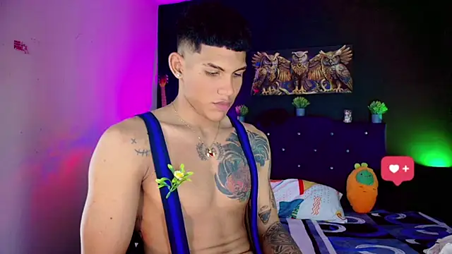 Damian latinxxx online show from 26, 2, 2025