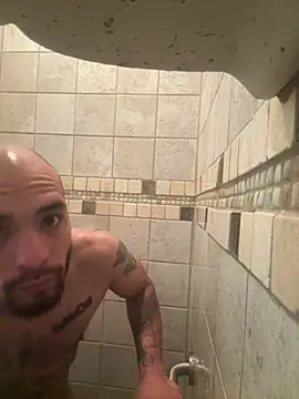 Snapshot of JohnnyDeep187 chatting on 5, 3, 2026 JohnnyDeep187 online show from 5, 3, 2026