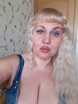 IsabellaBoni online show from 5, 3, 2026