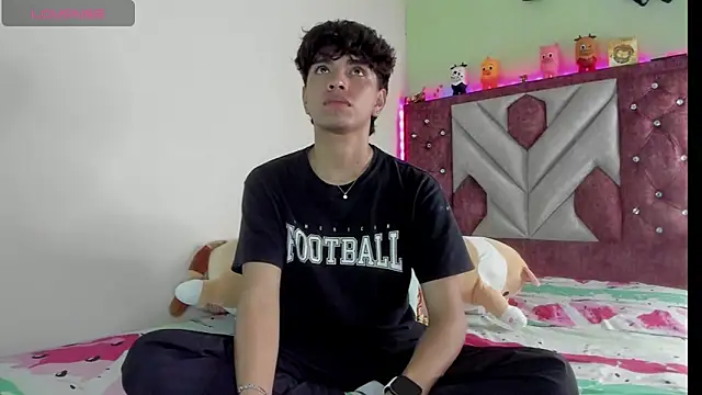 Snapshot of Santy_carrington chatting on 21, 11, 2025 Santy carrington online show from 21, 11, 2025