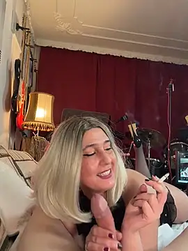 Snapshot of FoxyandTed chatting on 27, 2, 2026 FoxyandTed online show from 27, 2, 2026