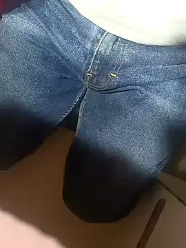 Snapshot of franko1987 chatting on 23, 12, 2024 franko1987 online show from 23, 12, 2024