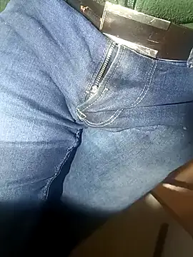 Snapshot of franko1987 chatting on 8, 2, 2025 franko1987 online show from 8, 2, 2025