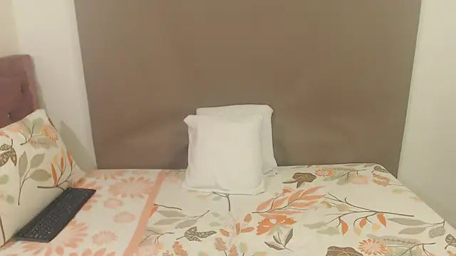 kimberlyjamexxx online show from 10, 3, 2026