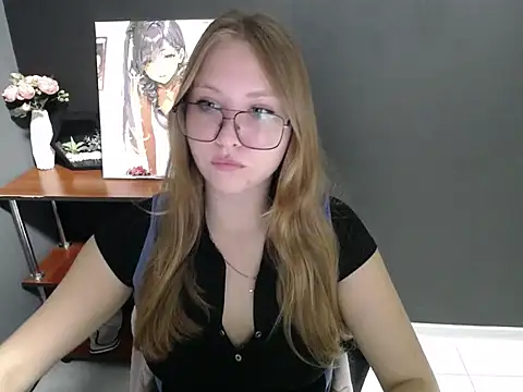 Snapshot of lady_minx chatting on 17, 9, 2025 lady minx online show from 17, 9, 2025