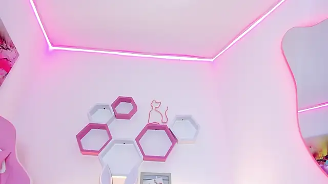  Ameliie online show from 15, 3, 2025