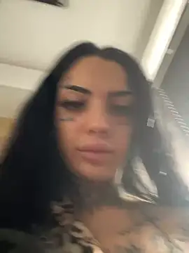 Snapshot of CreamyInkky_ chatting on 13, 12, 2024 CreamyInkky  online show from 13, 12, 2024