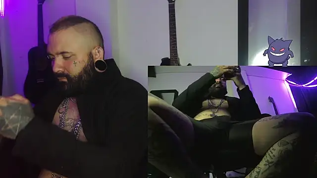 Snapshot of darkclothes chatting on 31, 12, 2024 darkclothes online show from 31, 12, 2024